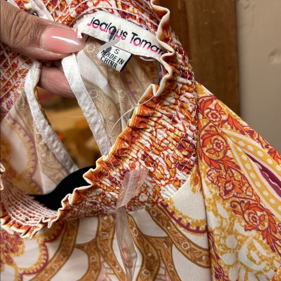 Jealous Tomato Orange and White Blouse - Picture 2 of 2